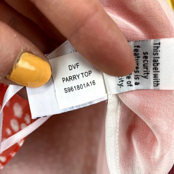 Diane von Furstenberg Parry Top Silk NWT 6 - Picture 8 of 10